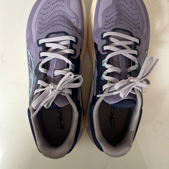 Altra Women's Lavender and Navy Athletic Shoes - Picture 3 of 4